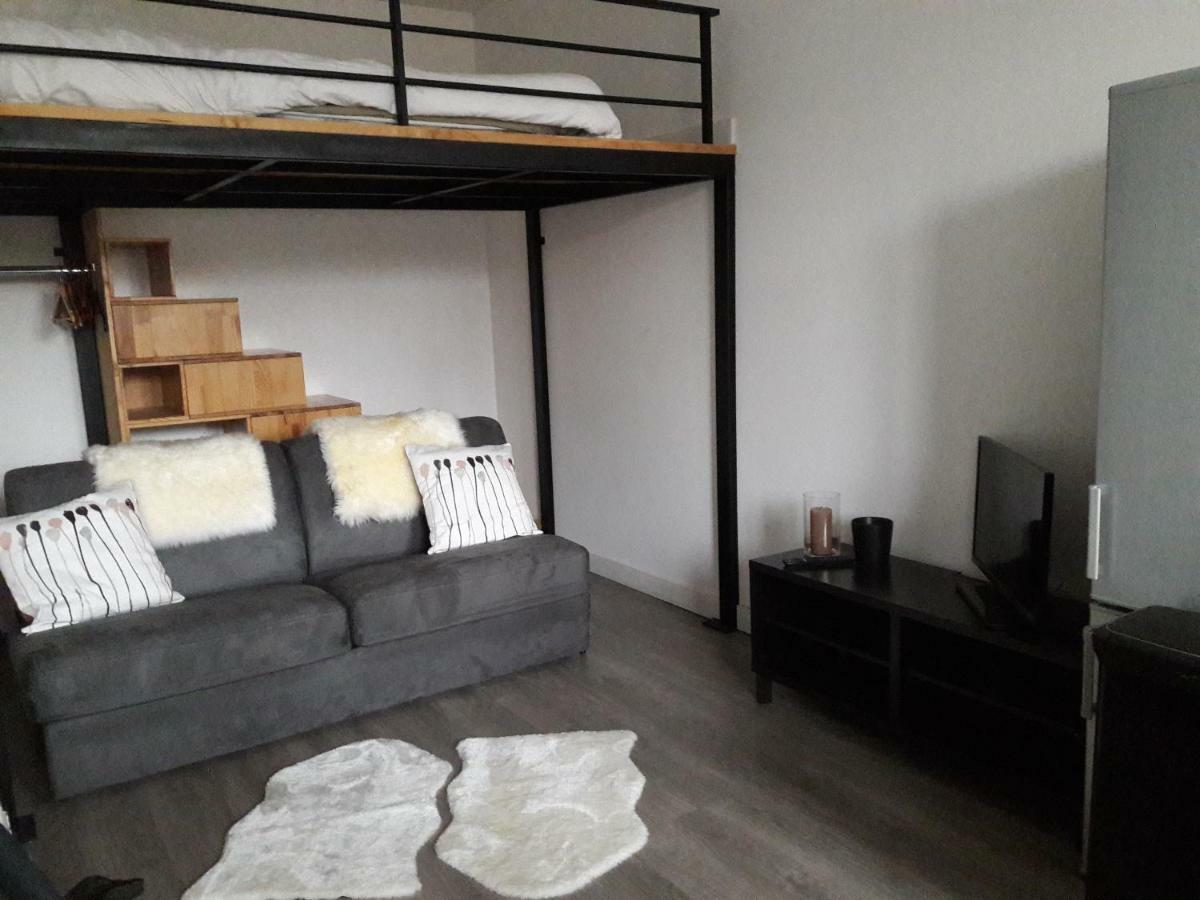 9 Rue Du Molinel *