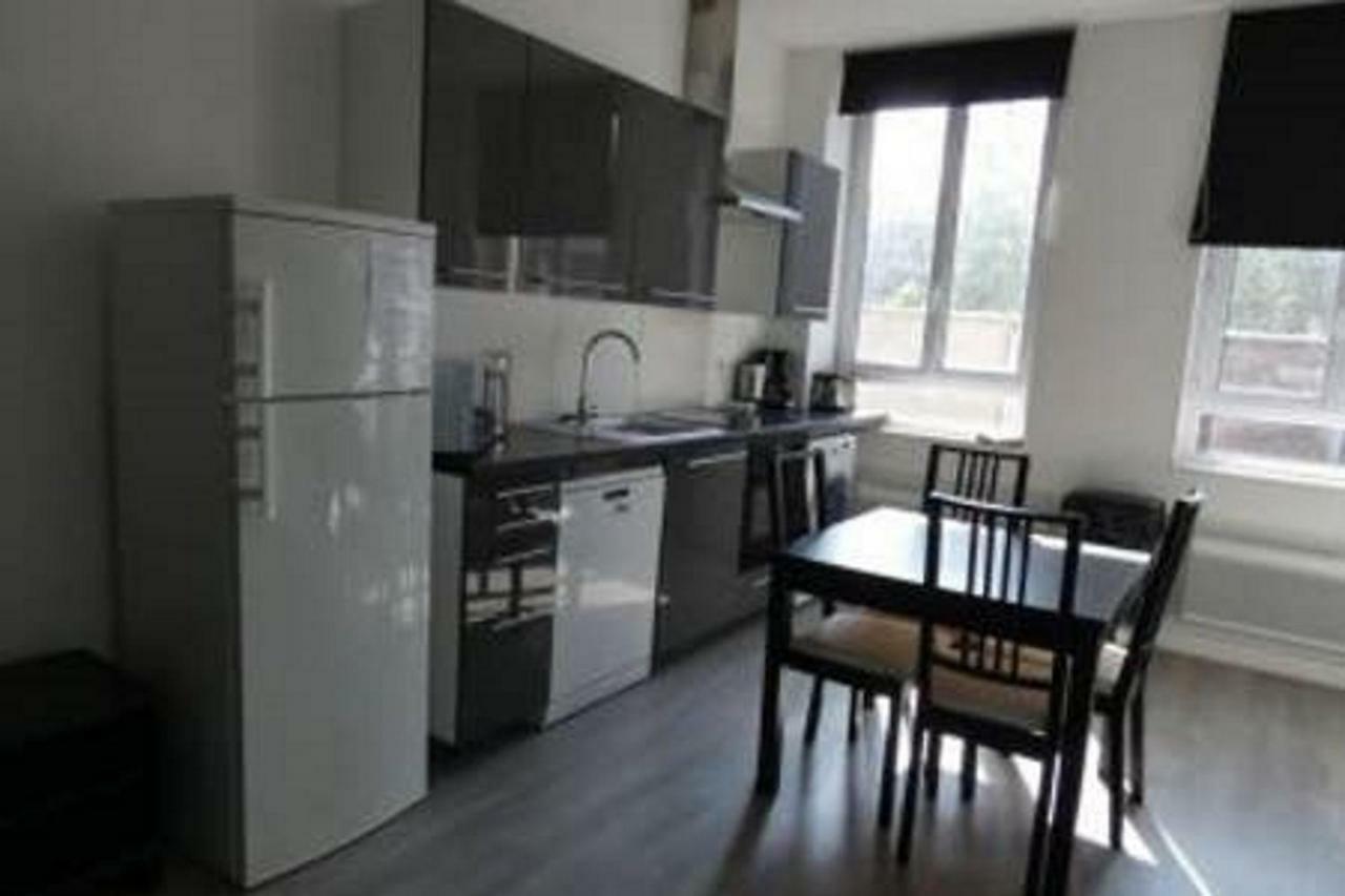 9 Rue Du Molinel Lille